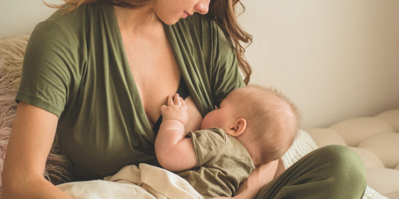 8 Products to Help Your Breastfeeding Journey