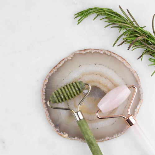 Jade vs Rose Quartz Facial Roller: What’s the Difference?