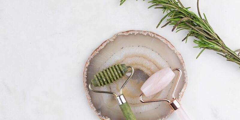 Jade vs Rose Quartz Facial Roller: What’s the Difference?